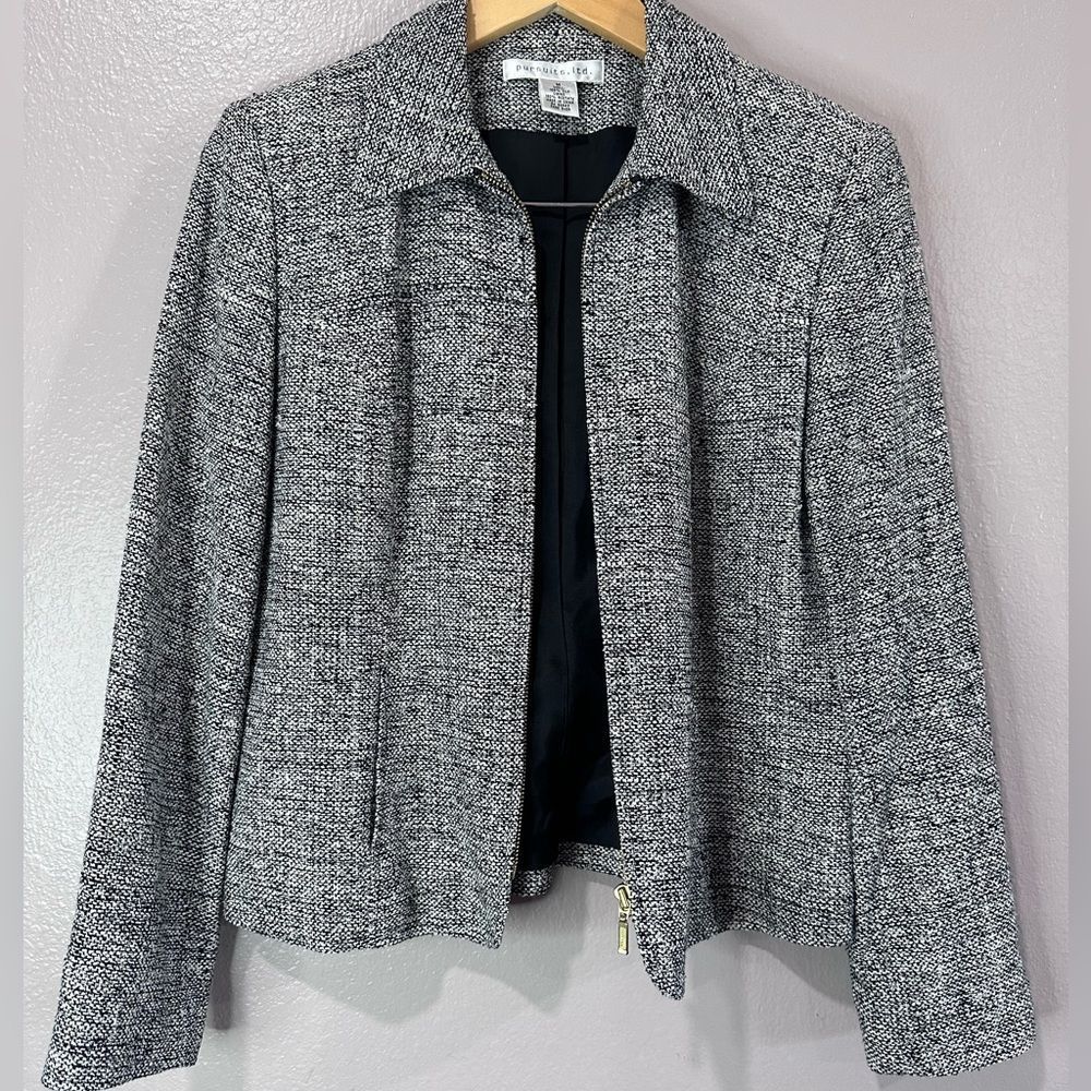 Pursuits ltd. 100% silk (shell) coat. Size medium